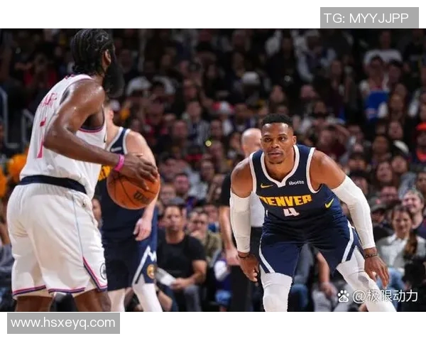 快船与火箭激战正酣02月27日NBA精彩对决展现球队实力与风采