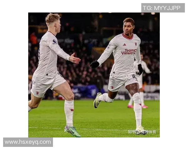 曼联与狼队激战正酣精彩比赛直播全程回顾与分析