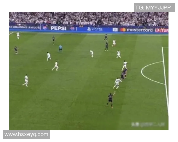 皇马与拜仁经典对决回顾：历史交锋中的荣耀与传奇