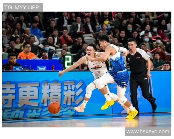 今晚辽宁本钢迎战新疆篮球队期待精彩对决和激烈竞争的巅峰对决