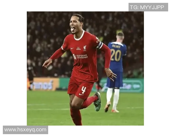 范戴克:从天才少年到世界顶级后卫的传奇之路与成就分析 范戴克:从天才少年到世界顶级后卫的传奇之路与成就分析