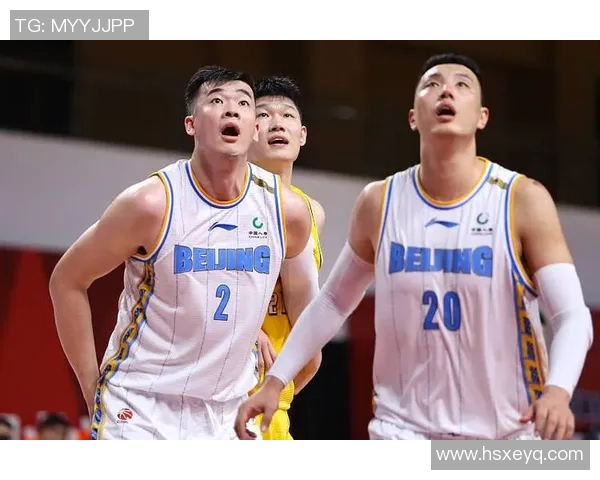 邓多克与阿尔克马尔激战在即谁将赢得这场精彩对决