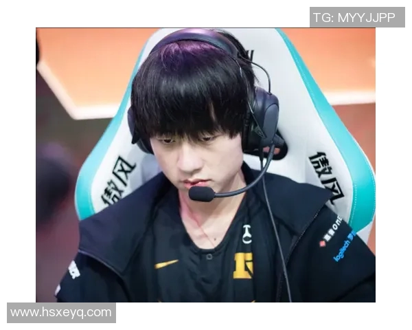 RNG战队在CSGO中的团队协作策略与实战分析探讨 RNG战队在CSGO中的团队协作策略与实战分析探讨