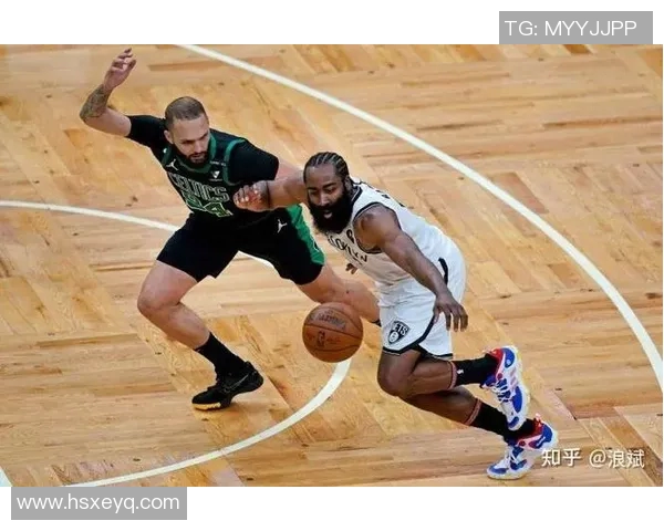 篮网与雄鹿激战正酣比赛结果揭晓精彩瞬间回顾与分析